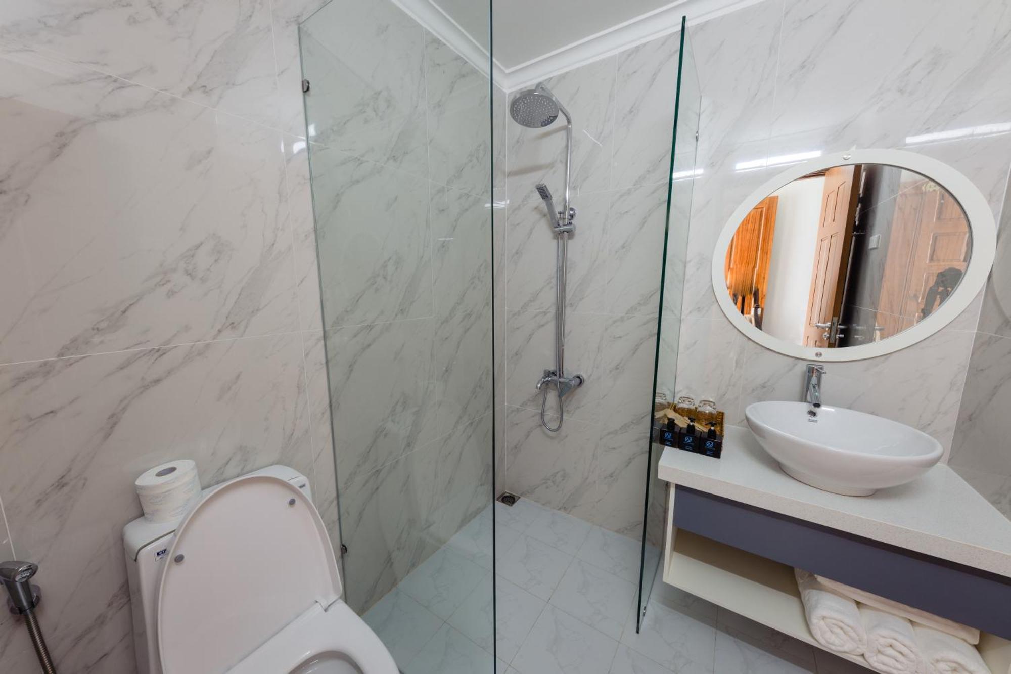 Dkd Trio Hotel Hue Dış mekan fotoğraf